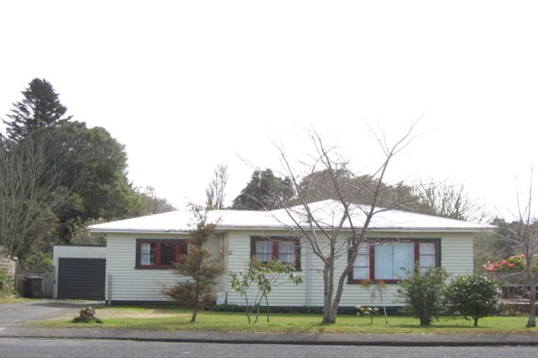 Photo of property in 4 Lear Street, Stratford, 4332