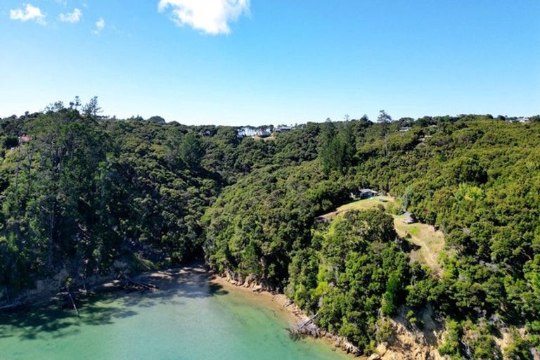 Photo of property in 19 Edith Ridge Road, Kawau Island, 0920