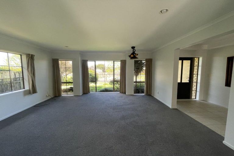Photo of property in 19 Miers Glade, Rototuna North, Hamilton, 3210