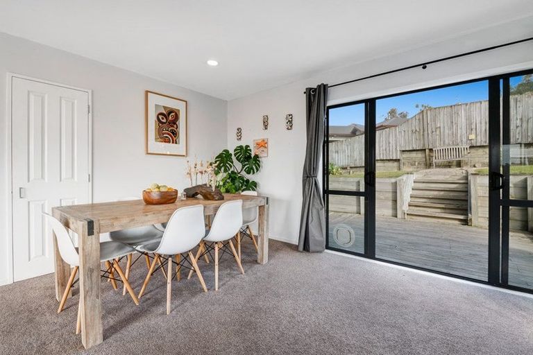 Photo of property in 18 Roseville Road, Gulf Harbour, Whangaparaoa, 0930