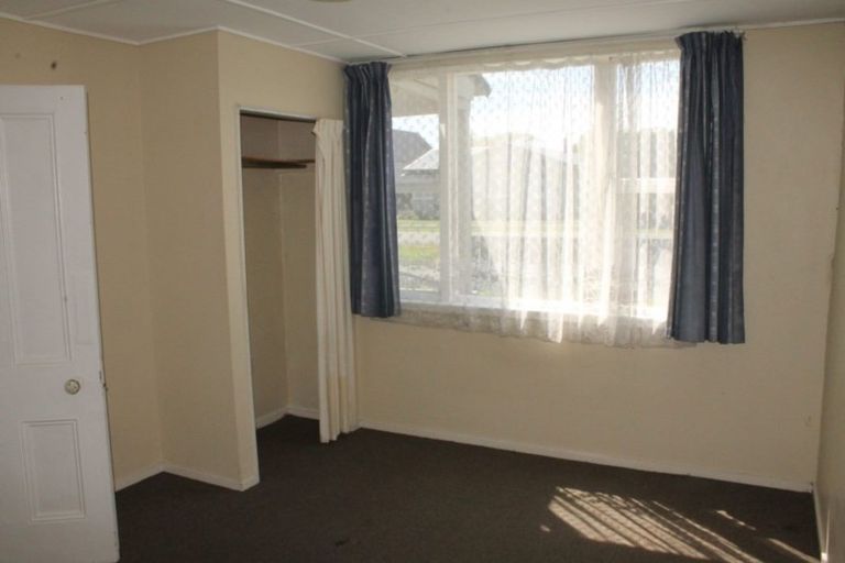Photo of property in 82- 84 Queen Street, Westport, 7825