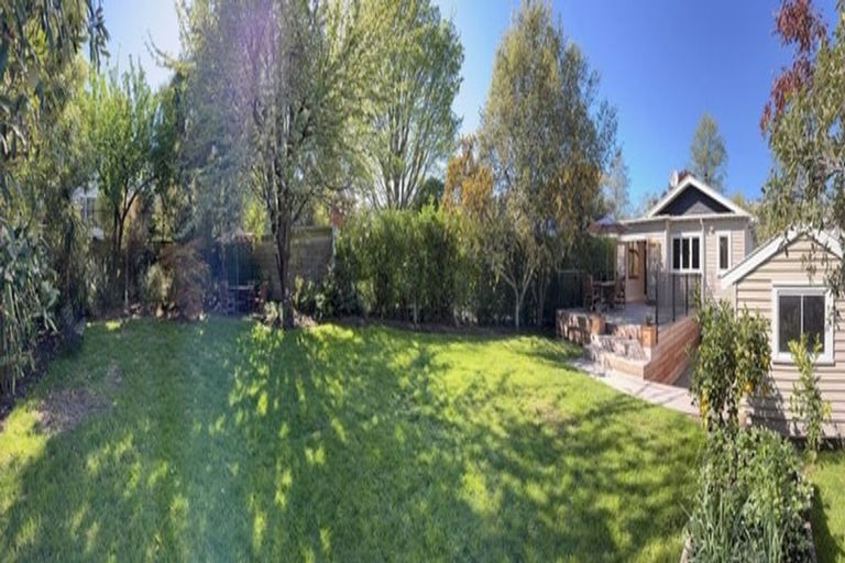 Photo of property in 235 Waimea Terrace, Beckenham, Christchurch, 8023