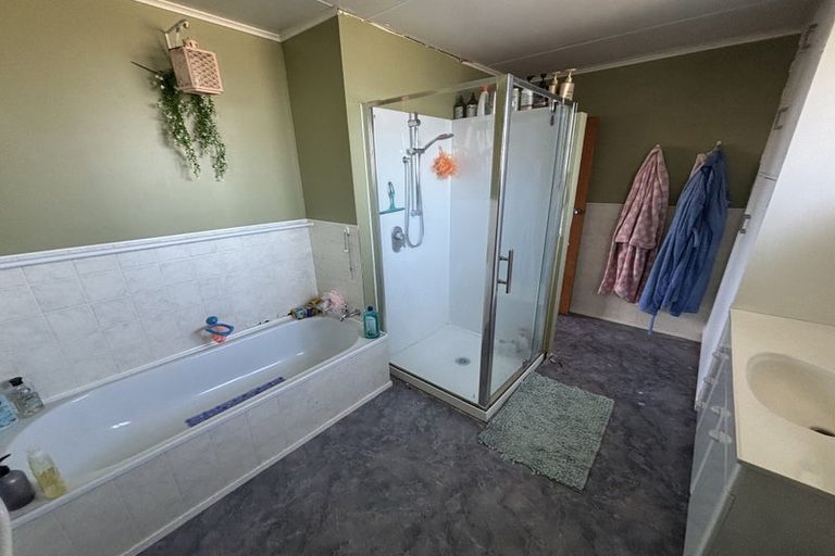 Photo of property in 4 Karaka Place, Tokoroa, 3420