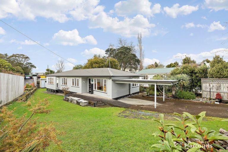 Photo of property in 46 Stottholm Road, Titirangi, Auckland, 0604