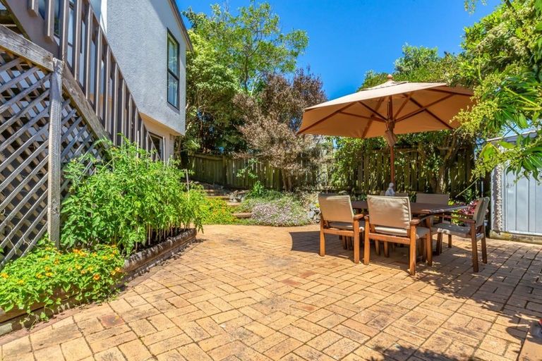 Photo of property in 11 Musket Lane, Whitby, Porirua, 5024