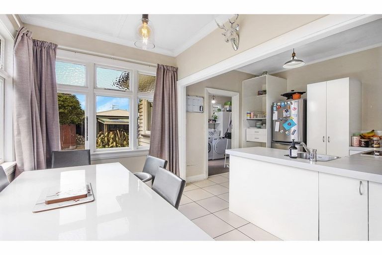 Photo of property in 112 King Street, Rangiora, 7400