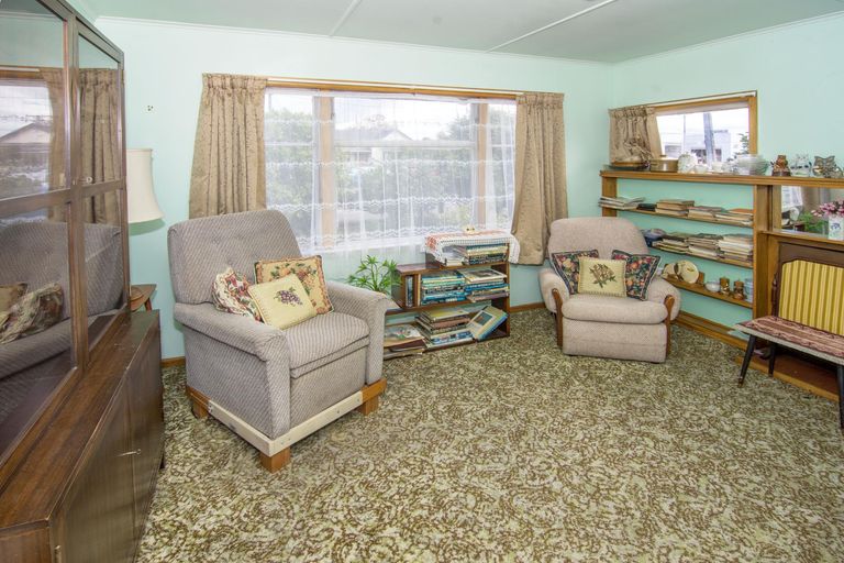 Photo of property in 53 Bannister Street, Masterton, 5810