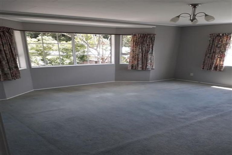 Photo of property in 8b Mariposa Place, Te Kamo, Whangarei, 0112