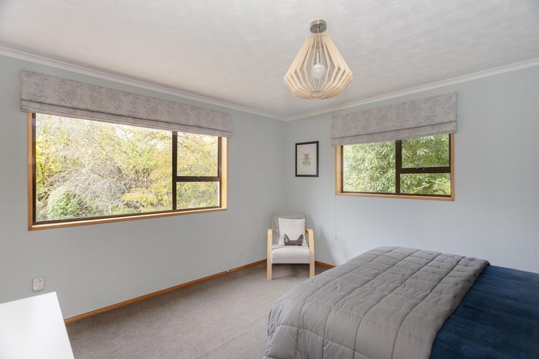 Photo of property in 94-98 Weston Road, Weston, Oamaru, 9401
