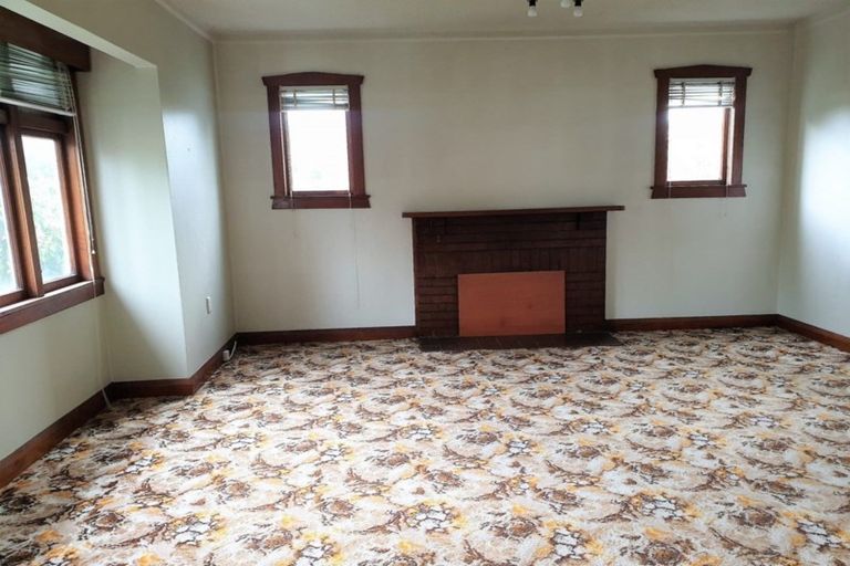 Photo of property in 2a King Street, Dannevirke, 4930