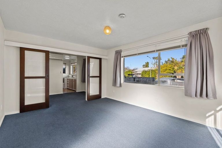 Photo of property in 24 Ayr Street, Riccarton, Christchurch, 8011