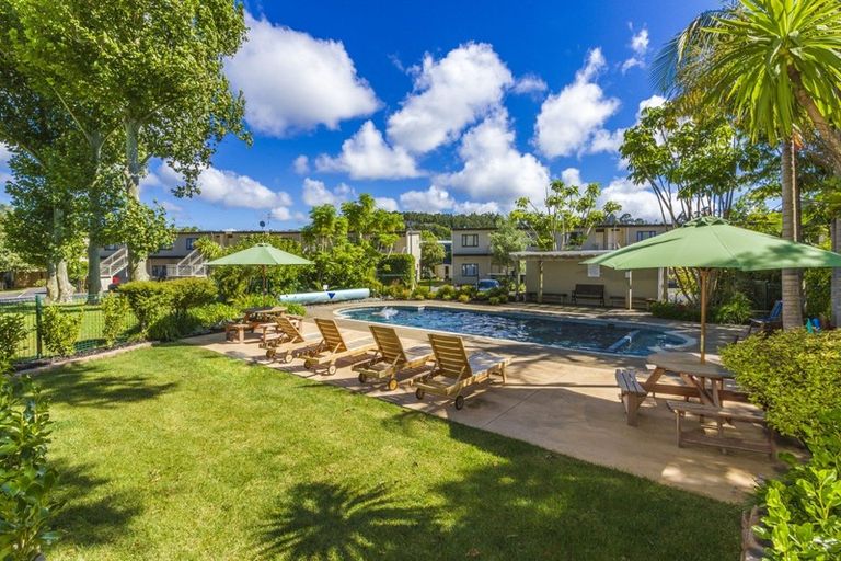 Photo of property in The Grange, 48/92 Bush Road, Albany, Auckland, 0632