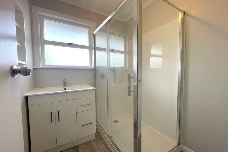 Photo of property in 12 Jenkins Place, Manurewa East, Auckland, 2102