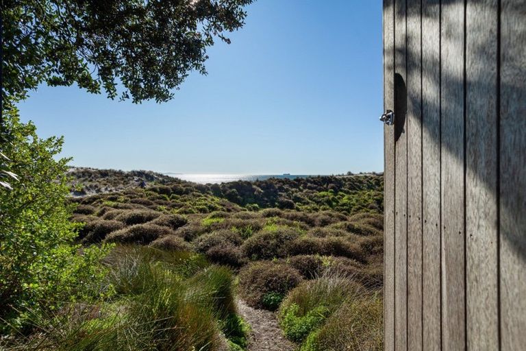Photo of property in 325c Oceanbeach Road, Mount Maunganui, 3116