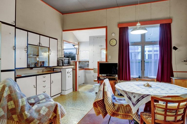 Photo of property in 58 Burns Street, Hawera, 4610