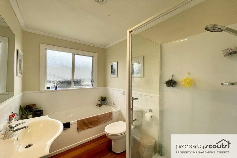 Photo of property in 228 Carrington Street, Vogeltown, New Plymouth, 4310