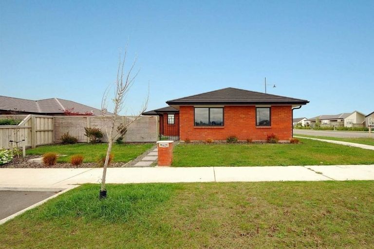 Photo of property in 73 Barnes Street, Pegasus, 7612