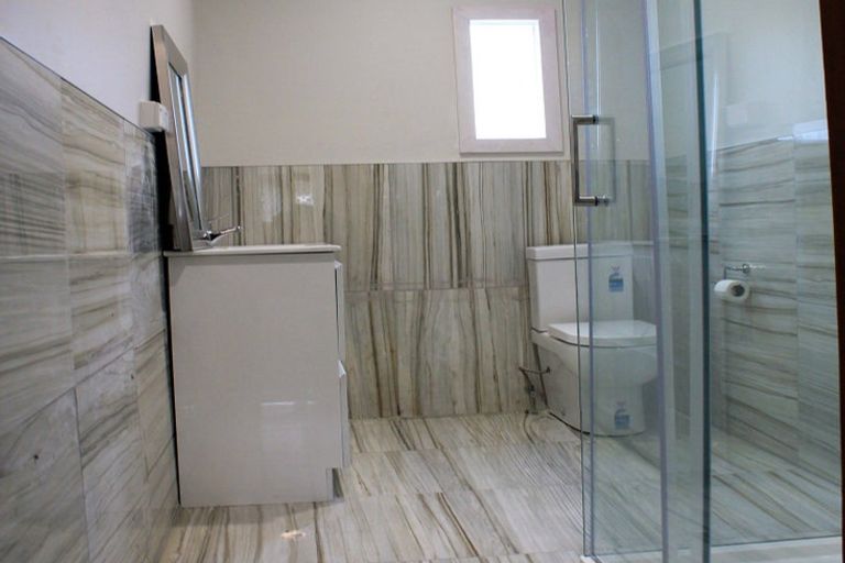 Photo of property in 972 Tremaine Avenue, Roslyn, Palmerston North, 4414