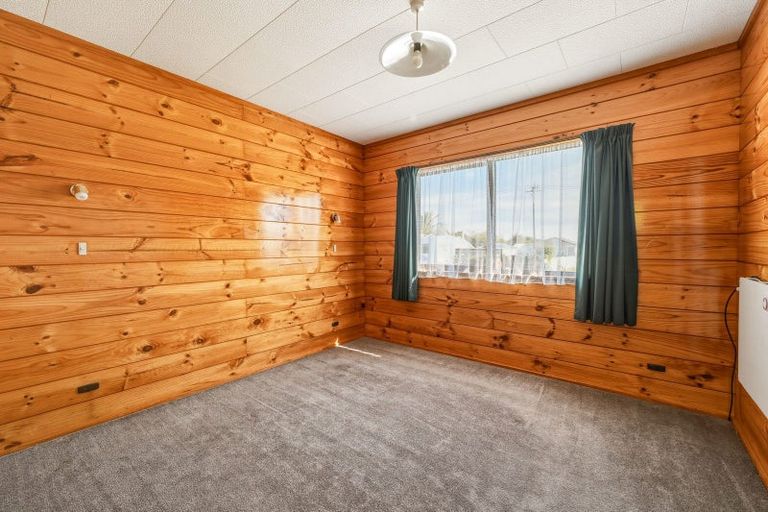 Photo of property in 14 Charles Road, Hannahs Bay, Rotorua, 3010