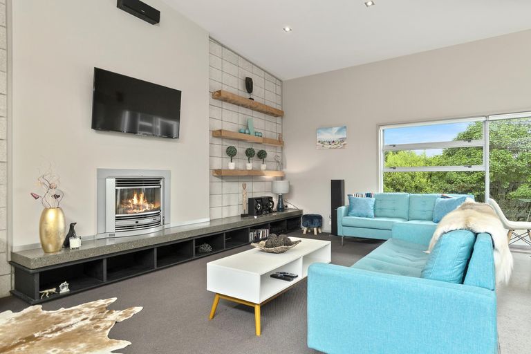 Photo of property in 71 Norm Freeman Drive, Te Puke, 3119