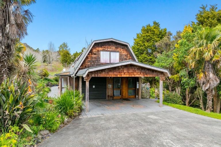 Photo of property in 50 Waitoki Road, Waitoki, Kaukapakapa, 0871
