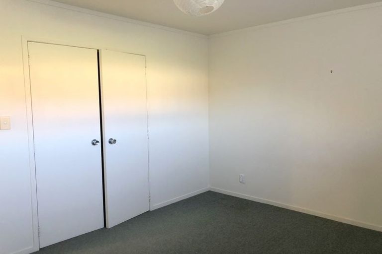 Photo of property in 14 Dallinghoe Crescent, Milford, Auckland, 0620