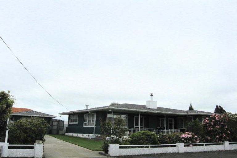 Photo of property in 8 Lemari Avenue, Stoke, Nelson, 7011