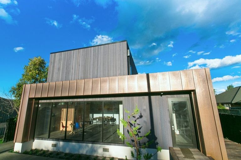 Photo of property in 5 Wharenui Road, Upper Riccarton, Christchurch, 8041