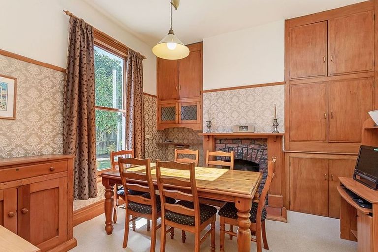 Photo of property in 127 Watford Street, Strowan, Christchurch, 8052