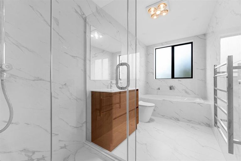 Photo of property in 59 Kirikiri Drive, Papakura, 2110