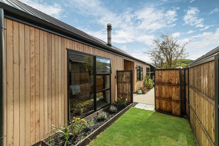 Photo of property in 12 Maize Street, Jacks Point, Queenstown, 9371