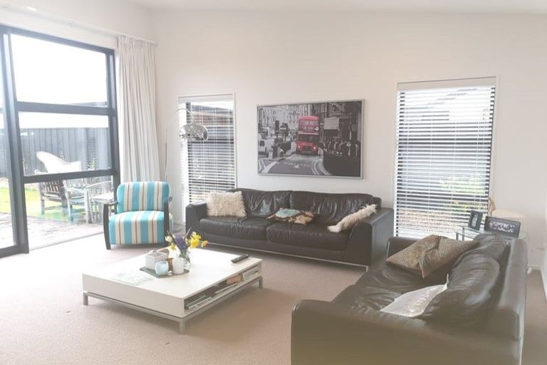 Photo of property in 41 Grayshott Avenue, Casebrook, Christchurch, 8051