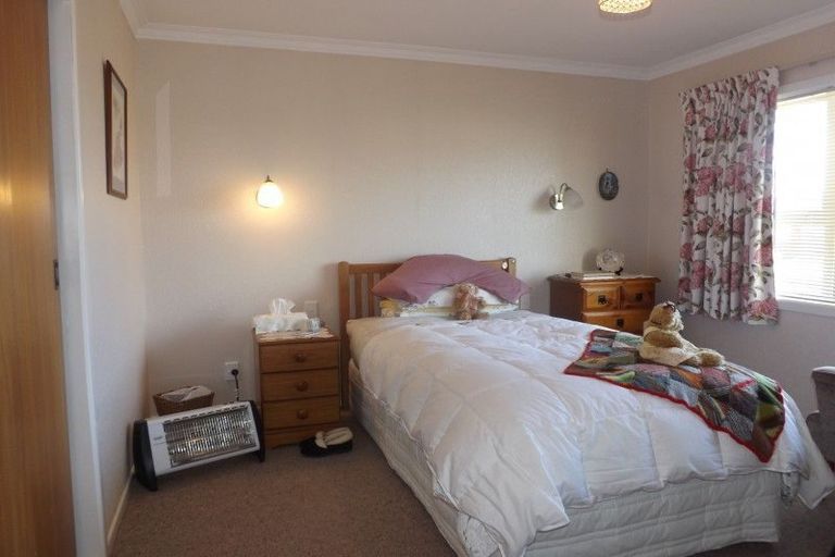Photo of property in 2 Harrow Street, Levin, 5510