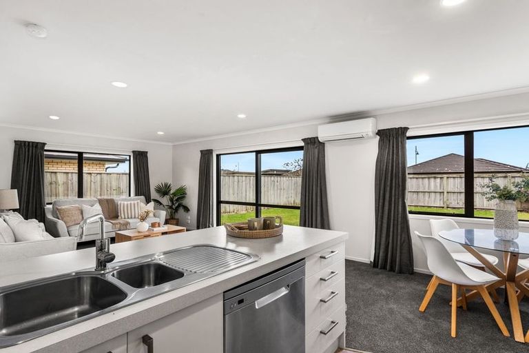 Photo of property in 32 Hodgkinson Road, Pegasus, 7612