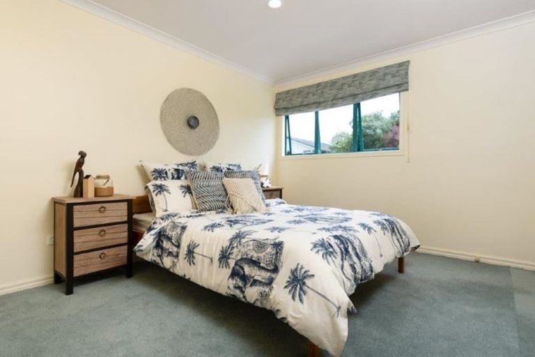 Photo of property in 99a Simpson Road, Papamoa Beach, Papamoa, 3118