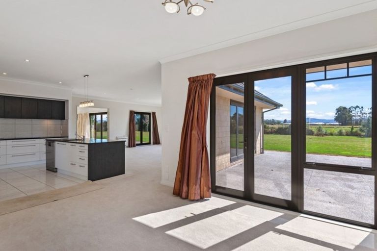 Photo of property in 199 Johns Road, Rangiora, 7400