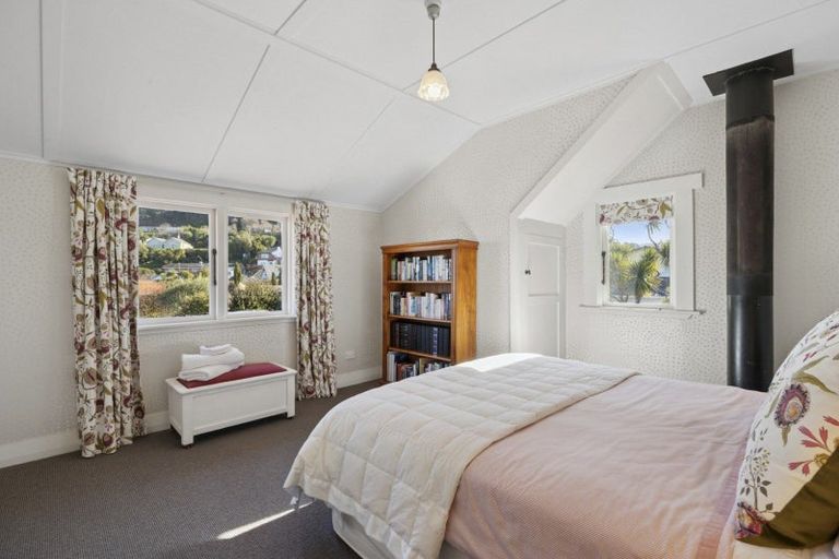 Photo of property in 370 Bay View Road, Saint Clair, Dunedin, 9012