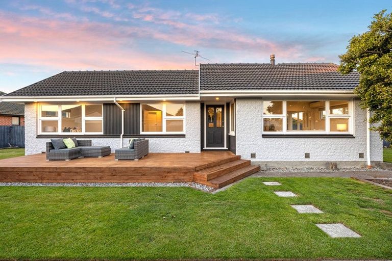 Photo of property in 4 Adrian Place, Shirley, Christchurch, 8061