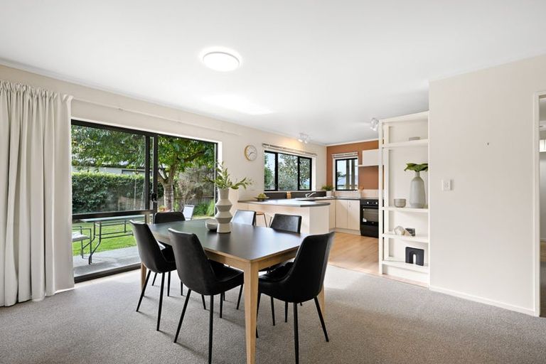 Photo of property in 15 Aldona Place, Fairview Downs, Hamilton, 3214