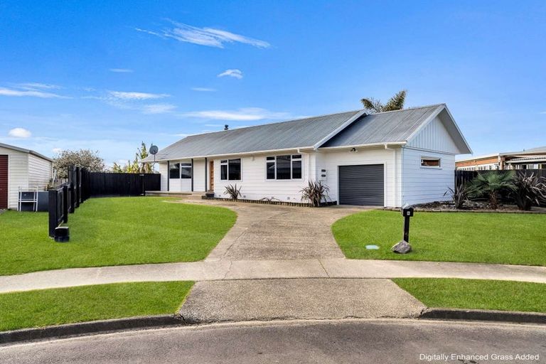 Photo of property in 8 Watarawi Place, Whakatane, 3120