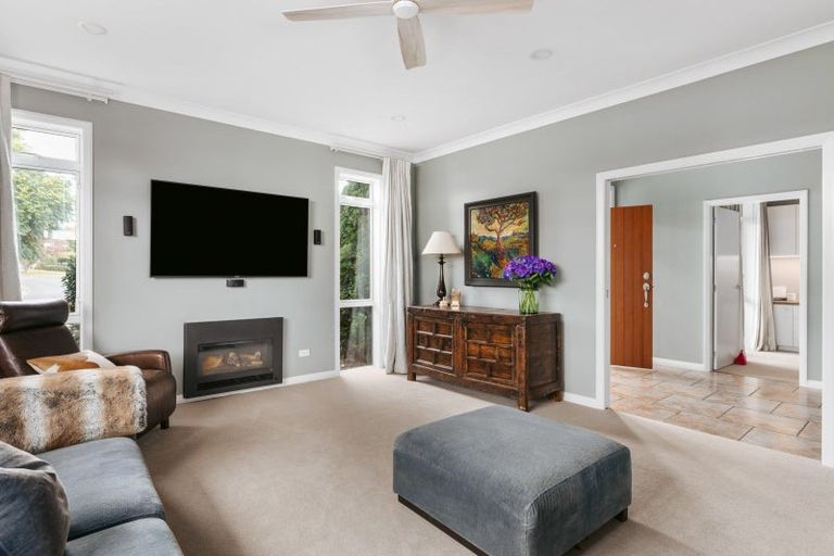 Photo of property in 18 Hansard Place, Bethlehem, Tauranga, 3110