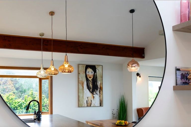 Photo of property in 47 Huia Road, Titirangi, Auckland, 0604