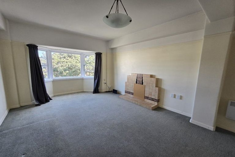 Photo of property in 82 Majoribanks Street, Mount Victoria, Wellington, 6011