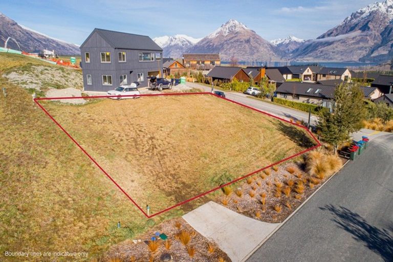 Photo of property in 33 Mcadam Drive, Jacks Point, Queenstown, 9371