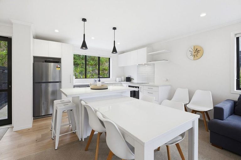 Photo of property in 15 Holystone Road, Whitby, Porirua, 5024