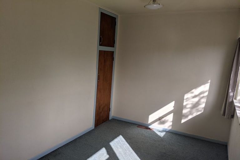 Photo of property in 37 Milne Terrace, Island Bay, Wellington, 6023