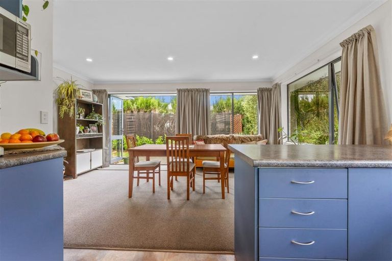 Photo of property in 8 Ngawhatu Road, Stoke, Nelson, 7011