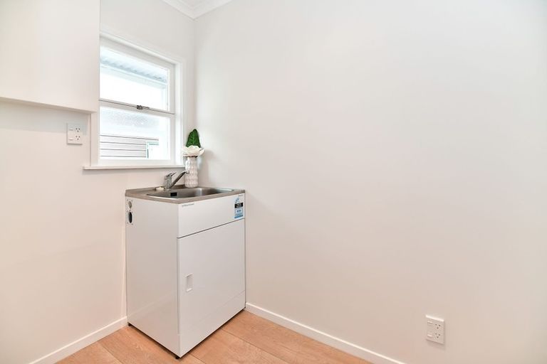 Photo of property in 12 Forest Glen, Orewa, 0931