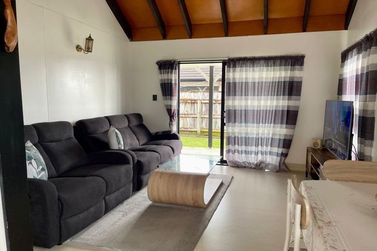 Photo of property in 3 Martin Harvey Street, Levin, 5510