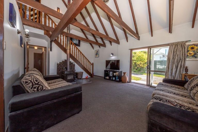 Photo of property in 255 Palmerston Street, Westport, 7825